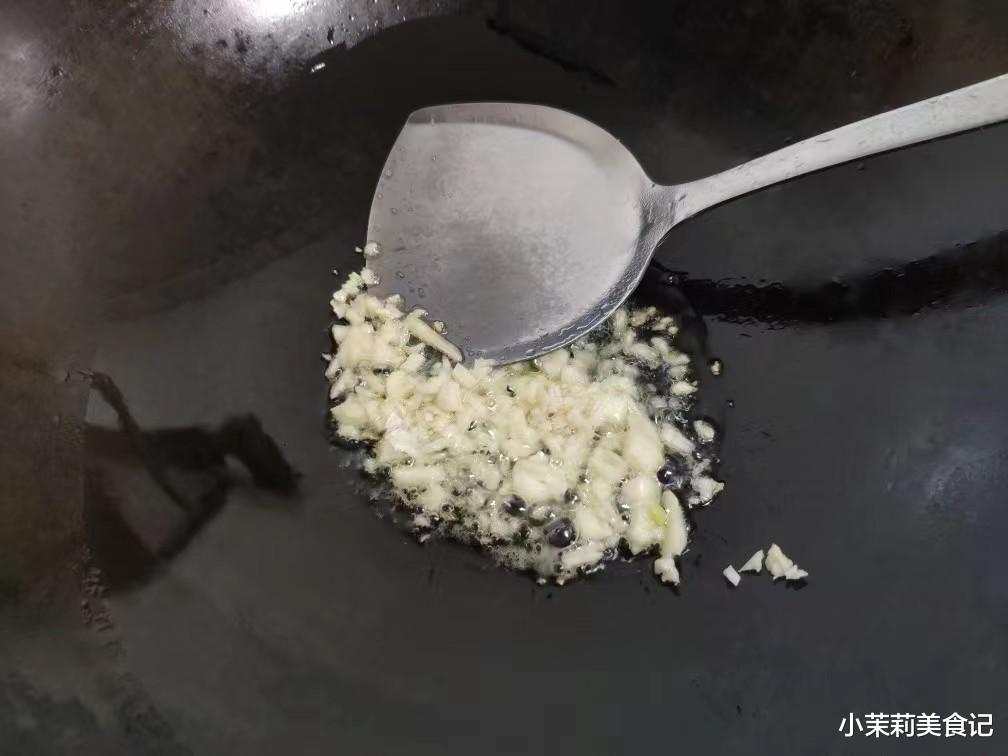 8月14日进末伏，叮嘱家人：多吃2肉3菜，少吃2果，合理忌嘴，养好身体为秋季蓄能