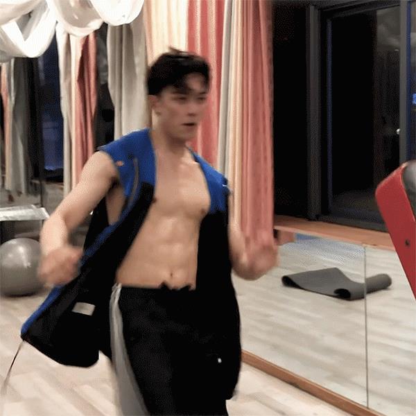 最帅男艺人洗牌,双陈登顶,吴磊第9李现第8于适第7一博3肖战第2