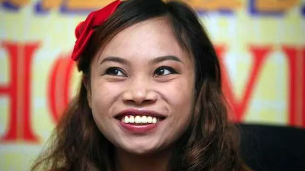 风华绝代的凤姐，月薪7000美元找到英俊的美国男友，实现她的美国梦