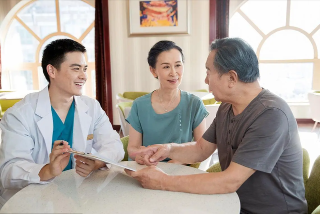 红薯是血糖“刺客”？医生忠告：不想血糖“飙升”，少吃这些蔬菜