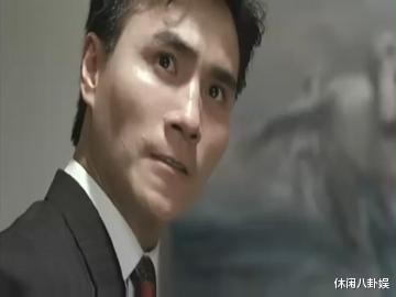 曾是世界武术冠军，甄子丹都打不过他，如今在国外红得发紫