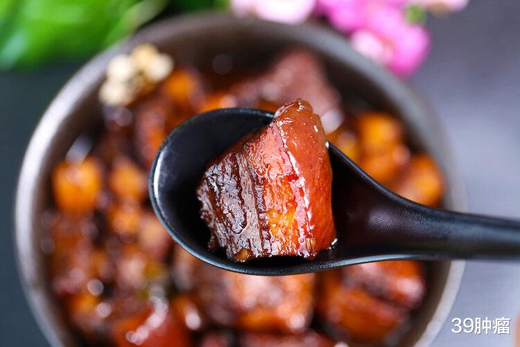 为何我国癌症高发，长期吃肉引起的？实话实说：5种肉确实要少吃