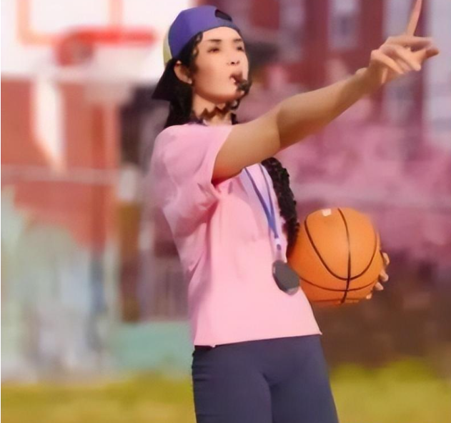 许可馨在美国发声:我移民了,也结了婚,我的运气真不错