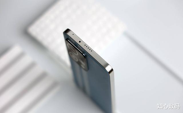 荣耀这是怎么了?高性价比旗舰加速退场,捡漏的机会到了