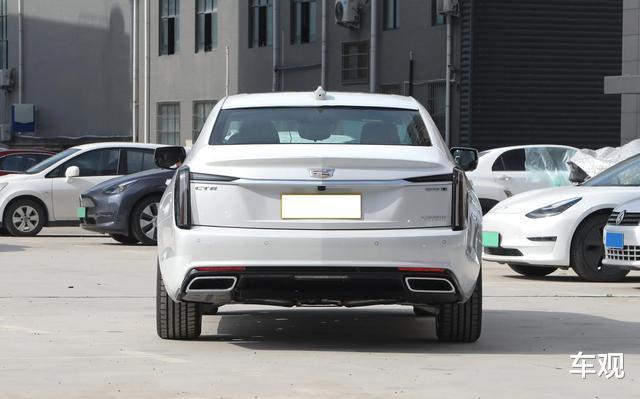 被遗忘的豪车！车长超5米2，20T+10AT，气场不输S级，月销仅1辆