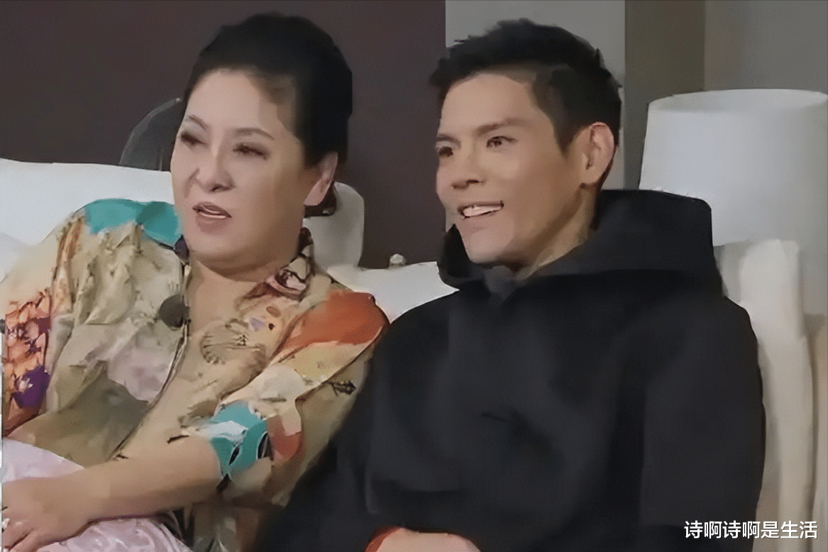 郭碧婷怎么也想不到,40岁向佐以这种方式,改了5年的“老毛病”