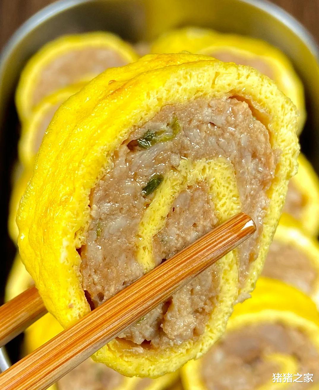 它和鸡蛋是黄金搭档，卷一卷比大鱼大肉好吃，孩子常吃个子长得快