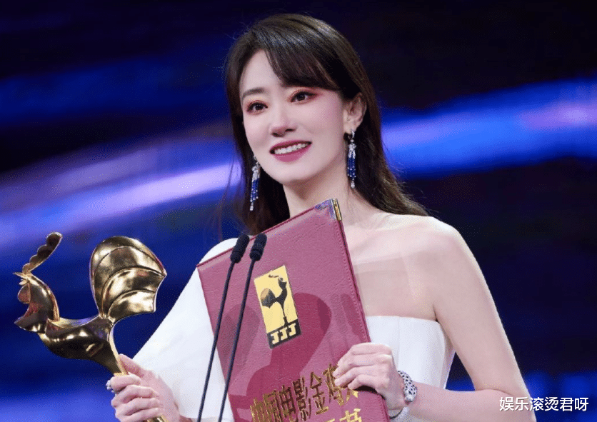 喜报!内娱首位百亿票房85花诞生,排名仅次马丽周冬雨