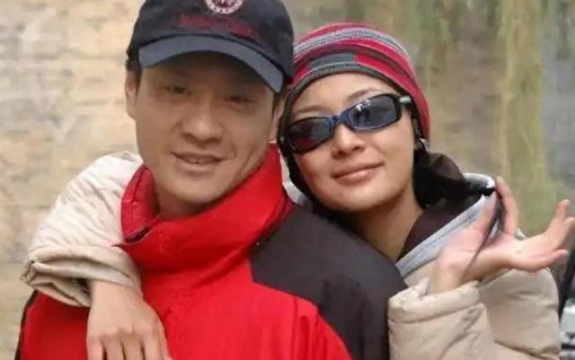 内娱顶级负心汉,与救命恩人离婚娶小三,如今前妻红了他却糊了!