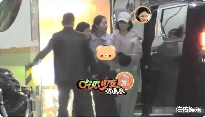 悄悄复合？赵丽颖冯绍峰迎婿日同送祝福，疑同回娘家引争议