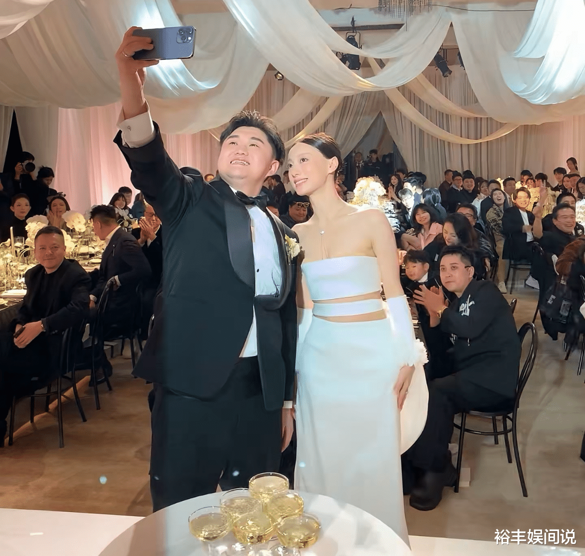 田姥爷追悼会低调完成!可心儿与欧尼熊同时现身婚礼,疑似已复合