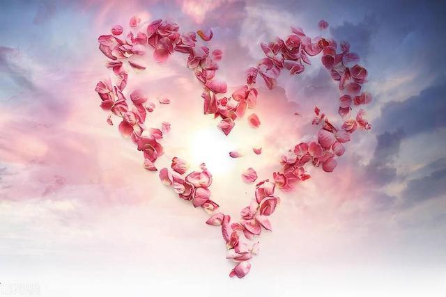 中伏炽热来袭,四大星座运势飙升,情绪稳赢,职场情场双丰收