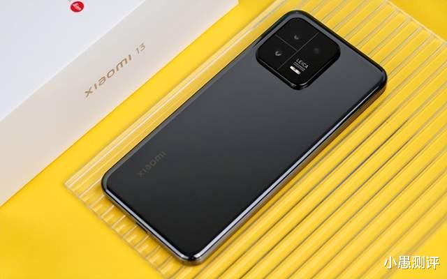 小米13售价最新确定,12GB+512GB跌至2869元,双11加速清仓