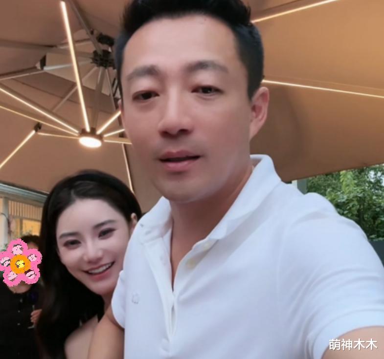 汪小菲中秋员工聚餐,马筱梅八面玲珑获员工认可,尽显女主人风范