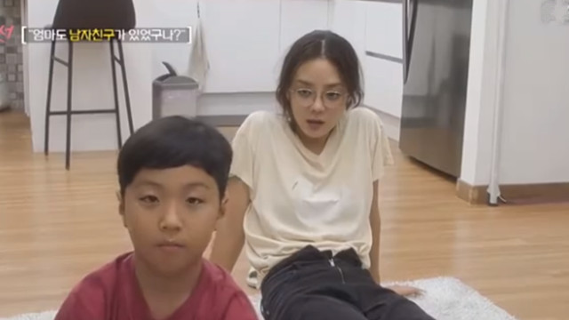 蔡琳录单身综艺，儿子同意她找男友表情却瞬间暗淡，仍盼父母复婚