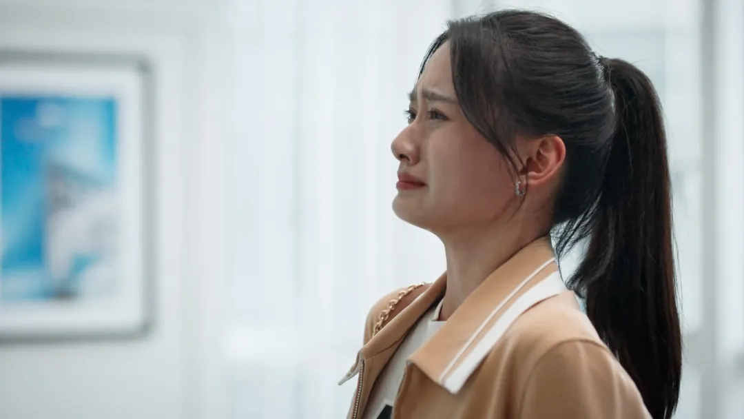 央视看好的《城中之城》口碑崩塌，被要求下架，为什么骂声一片？