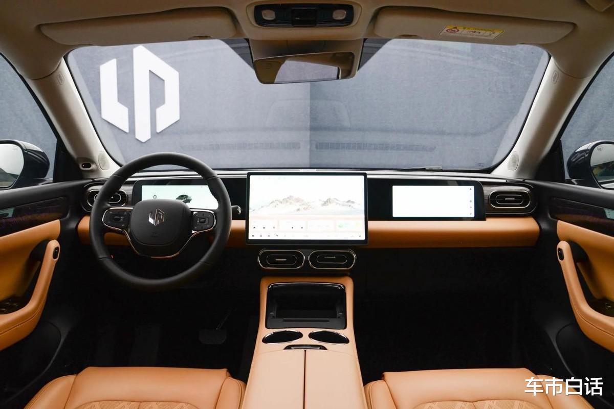 高品价比SUV如何选?零跑全新C11对比深蓝S07,都有哪些差距?