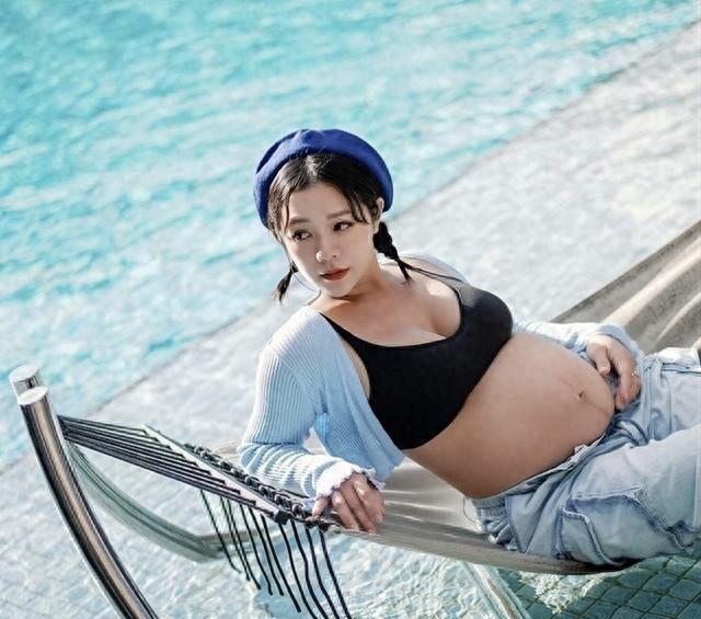 恭喜！香港女星结婚不到半年火速生子，与圈外老公未婚先孕