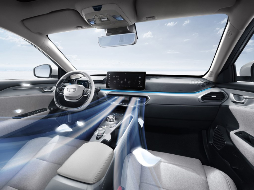 ?这才是“价格屠夫”！从近18万降到9万，一公里5分钱，还要啥比亚迪秦？