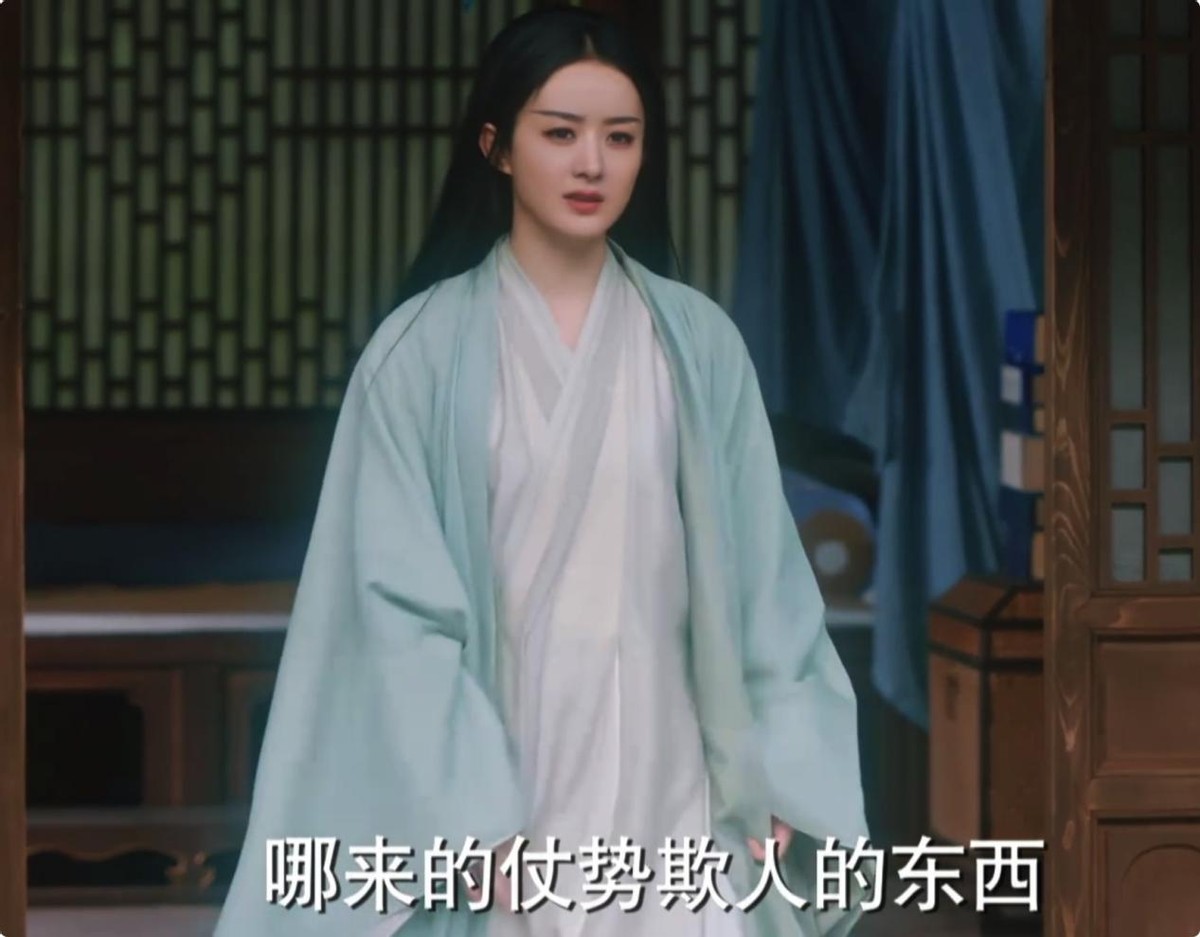 《与凤行》唯一输家:实力派演员跌下神坛,演技尴尬,全程被吊打