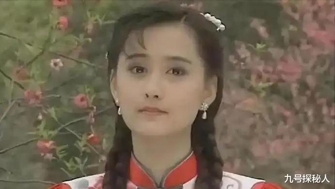 放弃百亿男友嫁小学同学，被琼瑶捧红的她，为何最后又选择离婚？