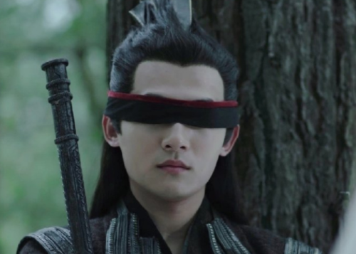 一双眼睛“毁”了一张脸，《庆余年》中的五竹一露面，就知道眼睛有多拖垮颜值