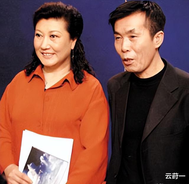 2005年高秀敏意外猝死,13年后情夫何庆魁揭露:撒谎把命搭进去了