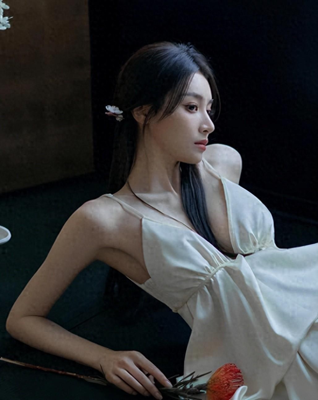 “高启兰”程隆妮才是真的“人间水蜜桃”,这谁可以顶得住啊?