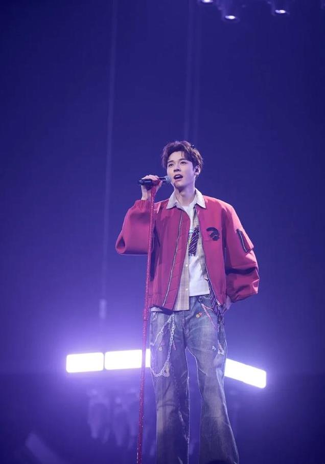 身高180以上的美男出炉，瑞风眼帅哥登顶，林更新16于适14李现10