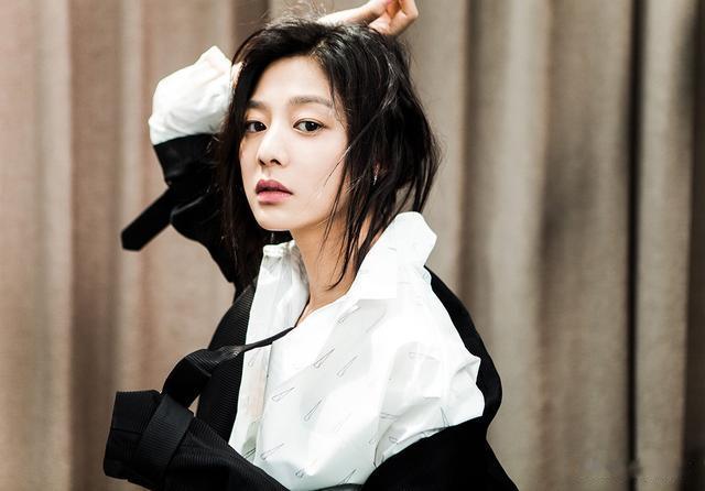 演了16年的戏,一直戏红人不红,36岁的她长得不漂亮,却有高级感