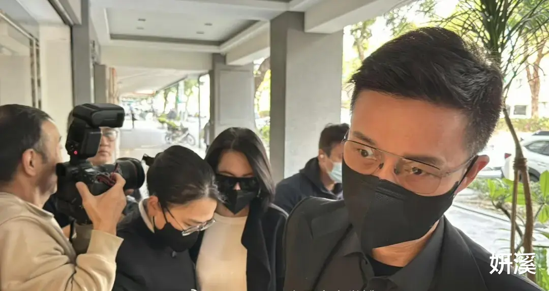 大S骨灰放家里的原因:具俊晔会一直陪伴着她,邻居没有什么意见