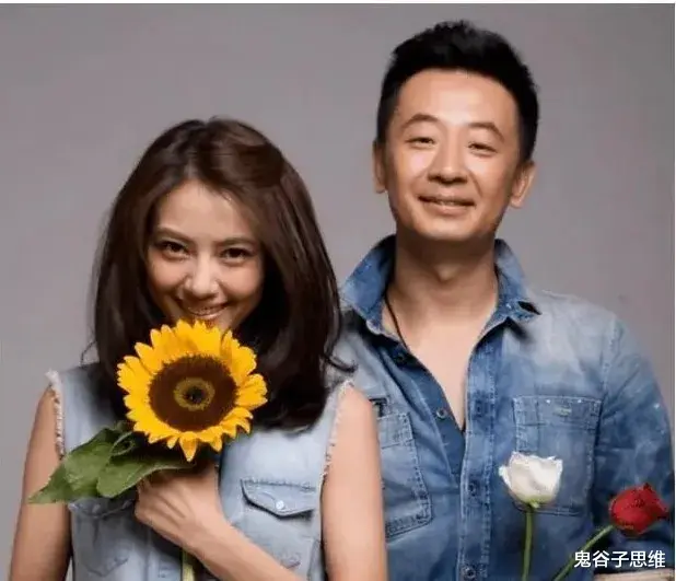 一场同学聚会,暴露了黄海波的“江湖地位”,难怪曲珊珊不离不弃