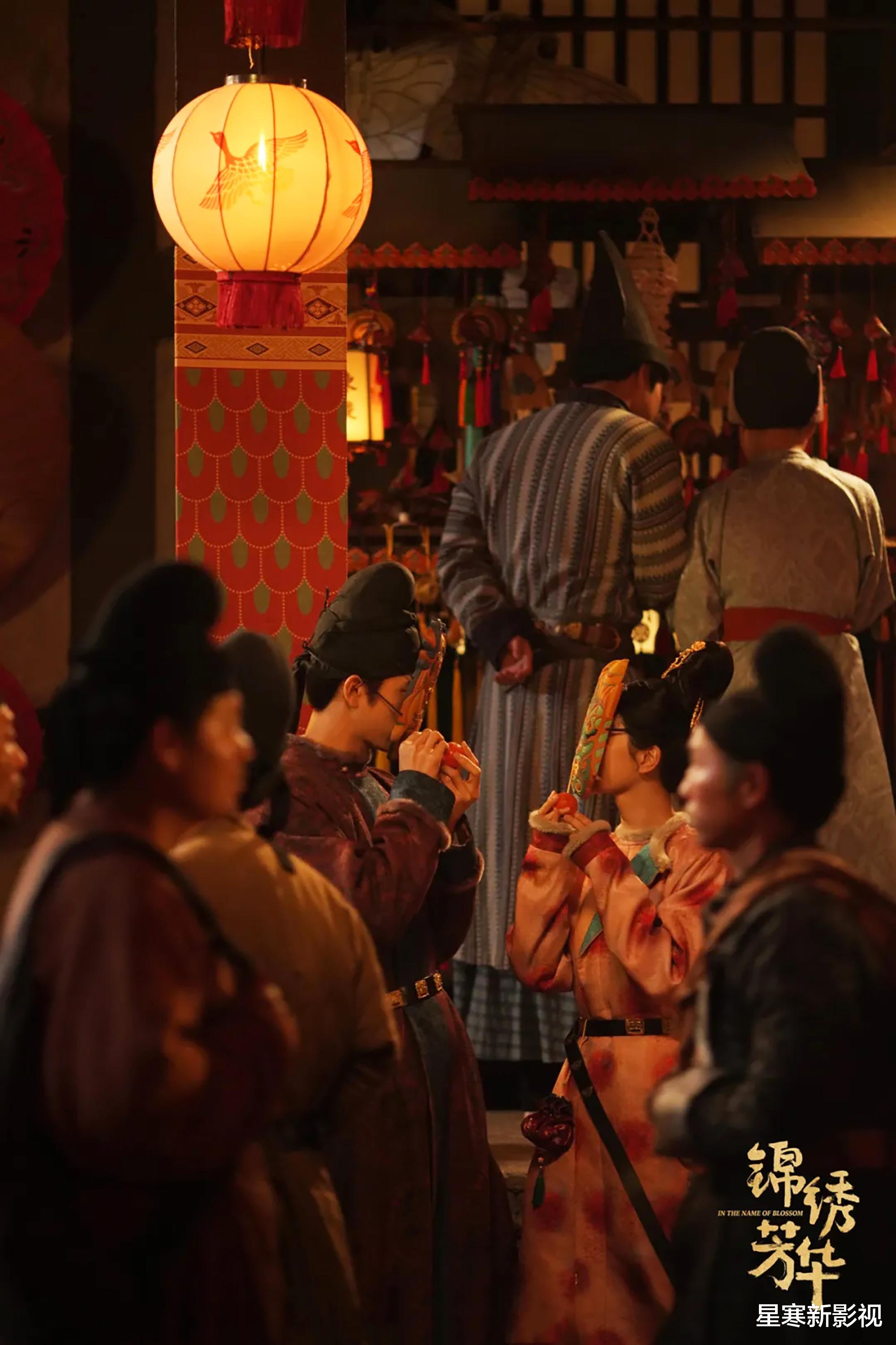 《锦绣芳华》未播先火,杨紫和李现再续前缘,古装又有颜值天花板