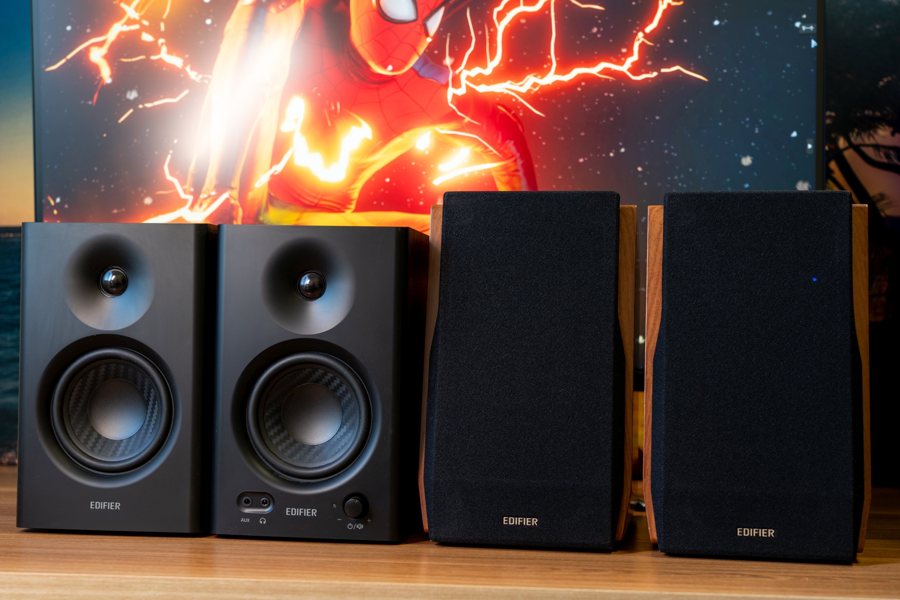 比MR4还厉害?500内的桌面音箱王者!漫步者R1700BT+自购评测