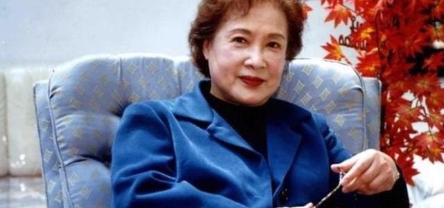 演员秦怡:被亲妹抢走丈夫,孩子又患上精神病,和女儿反目成仇