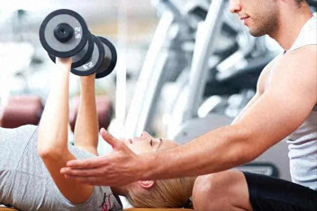 锻炼后从不拉筋？医生：3大后果最好早了解，进医院后悔就晚了