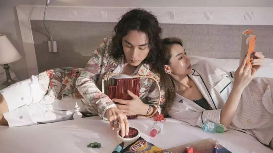 戚薇晒出的一款身体乳火了，堪称平价阿玛尼，网友：用后白嫩不少