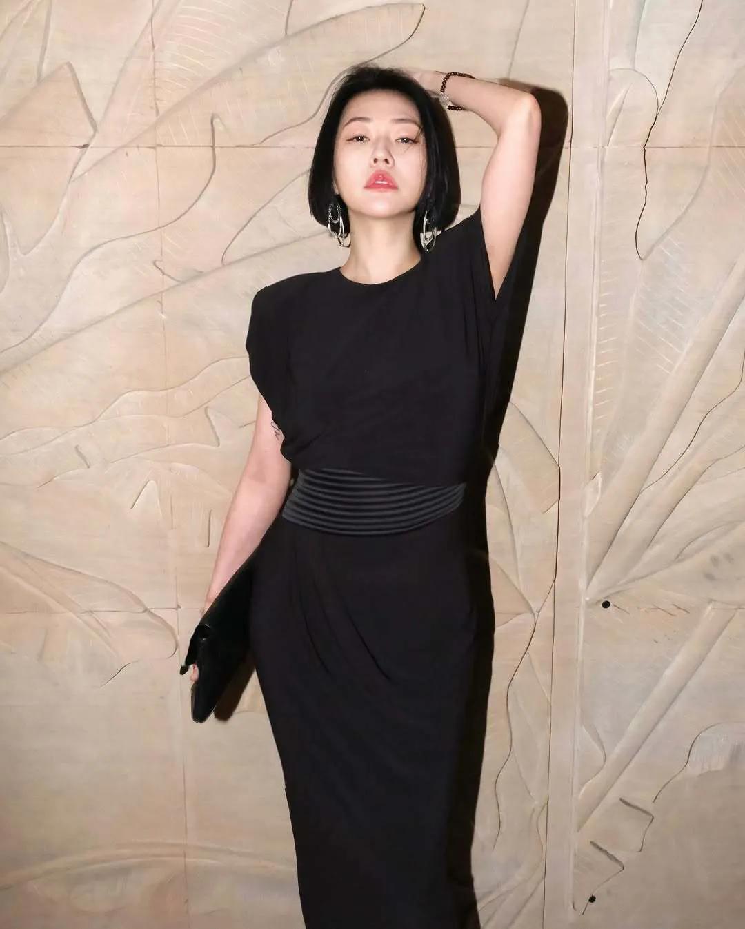 大S牵手具俊晔，她腰粗了好几圈，范玮琪颜值不如林慧晶！