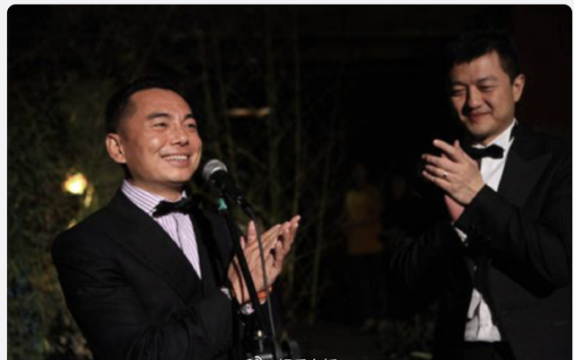 收手吧李亚鹏!开300万豪车还哭穷「吃外卖」,镜头前全都是戏