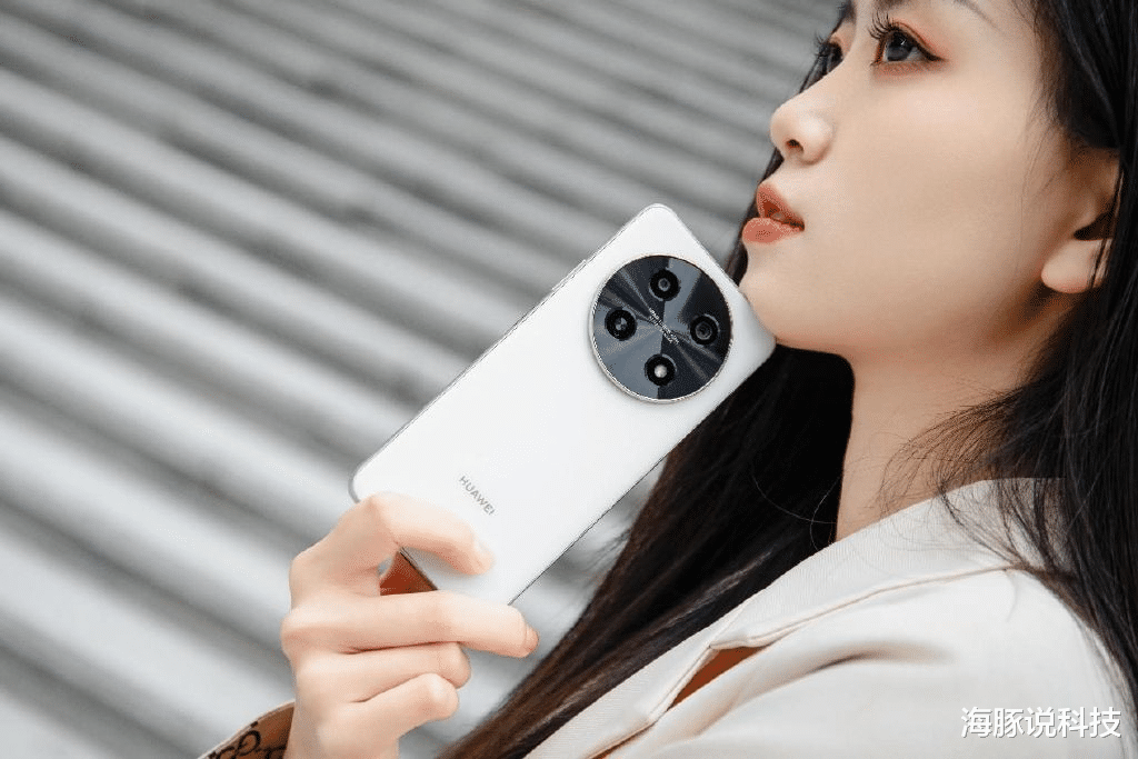 1億影像+鴻蒙OS+5000mAh，華為只賣1299元！
