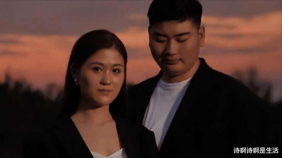 看了大衣哥一家的现状,终于知道为什么,陈亚男会活成个“笑柄”