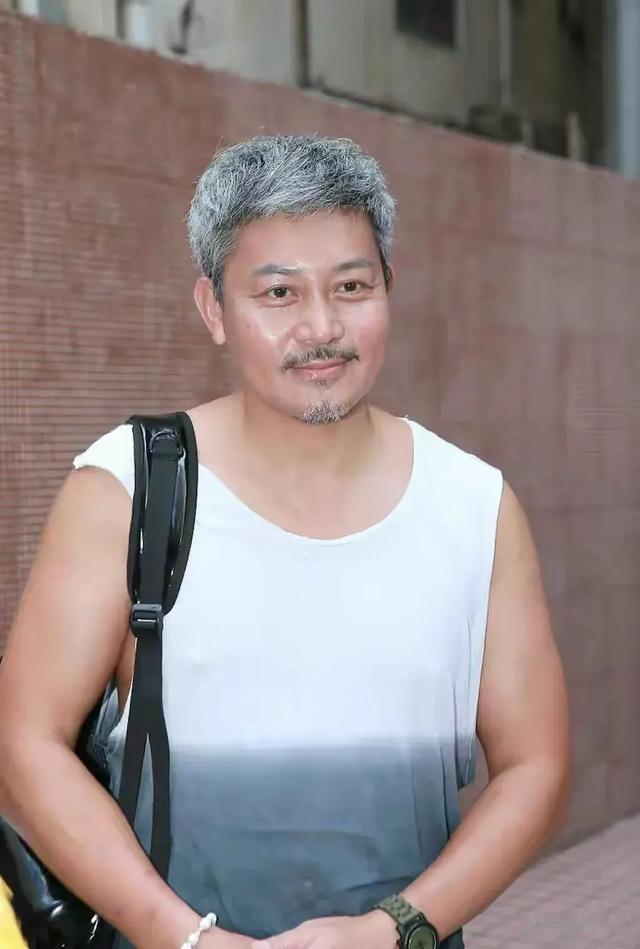 原来他早已去世!一生未婚无人送终,死后遗产赠予古天乐