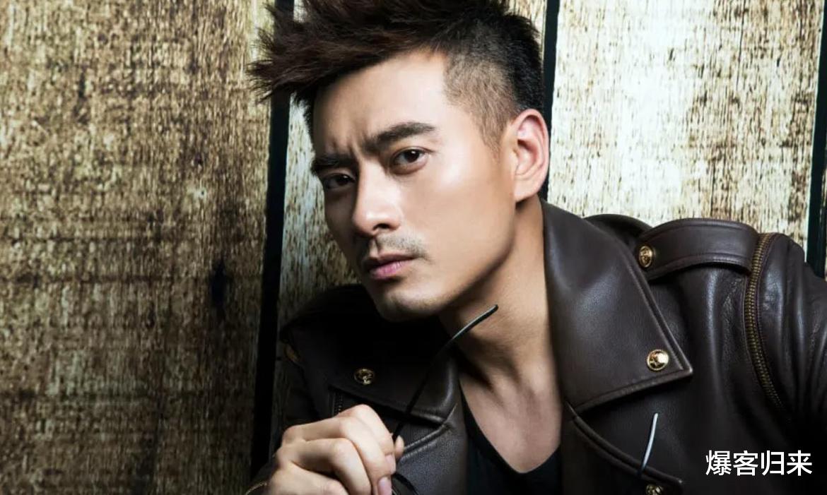 陈龙家变“水帘洞”，暴雨中乐观撑伞，豪宅也遭漏水烦恼