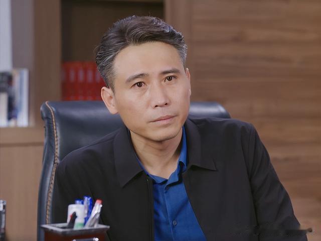 《人民警察》赵海洋做梦没想到，三个最危险的敌人，一直在他身边