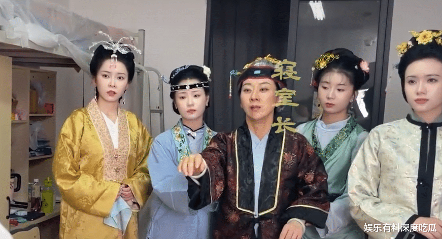 厉害了!学生宿舍自演林黛玉,网友:颤抖吧,内娱的大制作