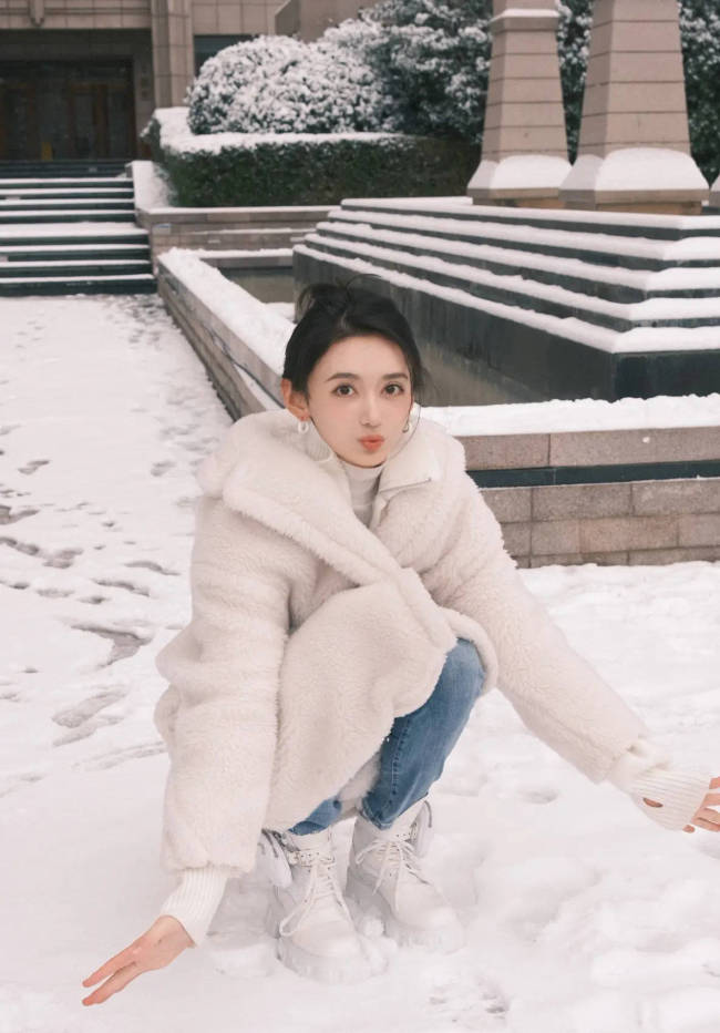 徐梓钧要求高亚麟不当言论公开道歉,网友却质疑她的观点