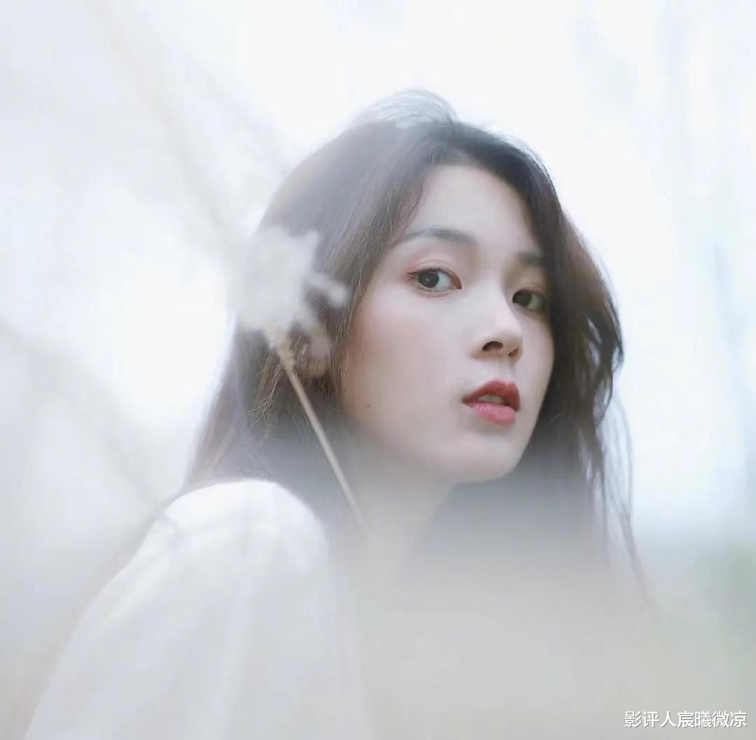 演完《无心法师》9年后演《狐妖小红娘》，没认出30岁的她