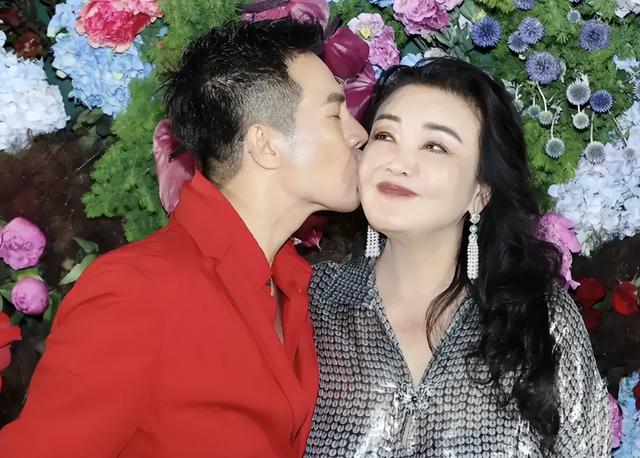 彪悍！事实证明，66岁的张兰，才是商界的“人间清醒”