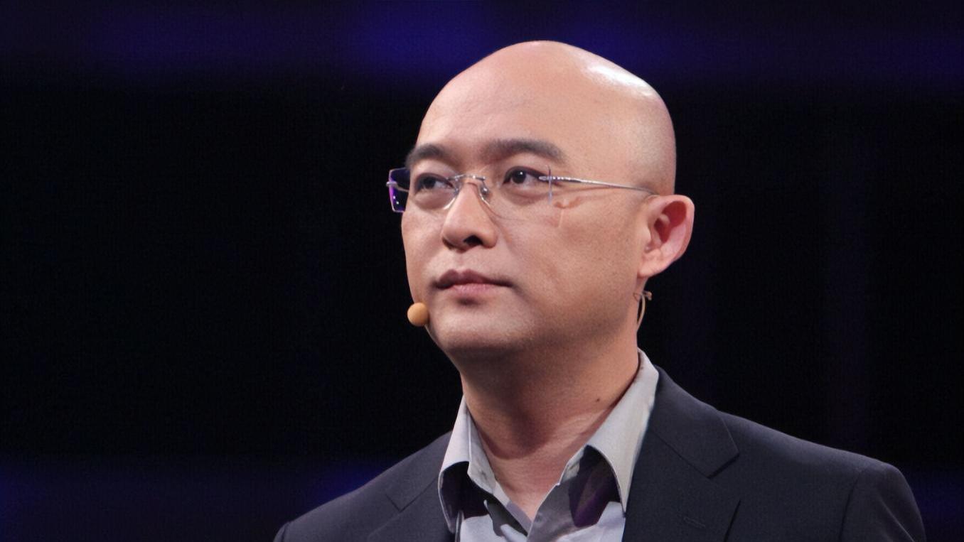 “消失”许久的主持人孟非，52岁的他已成功走上了另外一条大道