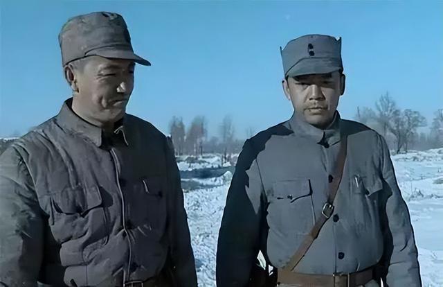 亮剑：日军宣布投降的时间是在夏天，为何张大彪却穿着棉衣受降？